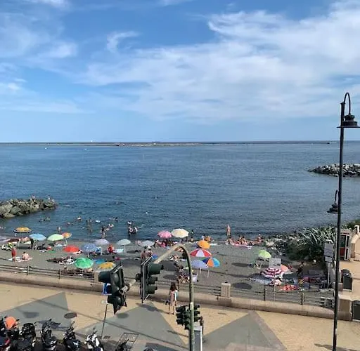 Loft 53 Waterfront Of Pegli *