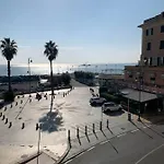 Loft 53 Waterfront Of Pegli Genua