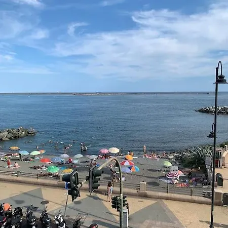 Loft 53 Waterfront Of Pegli *